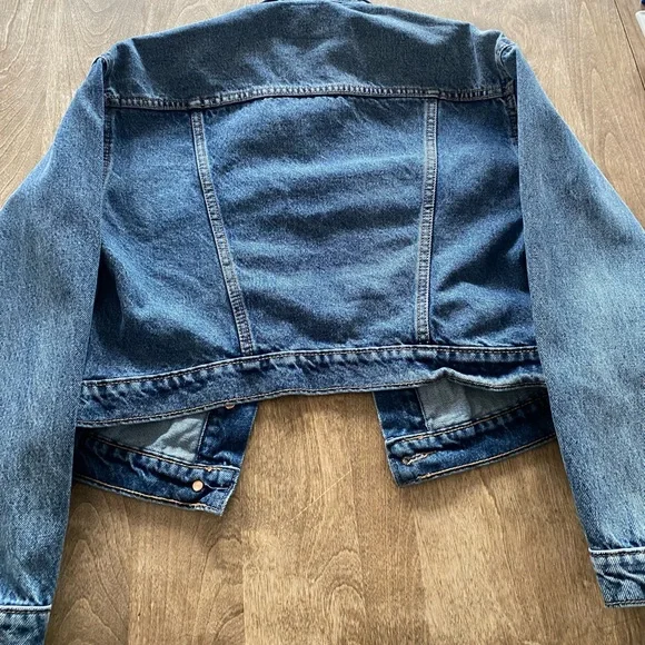 Old Navy Jean Jacket - Picture 9 of 14